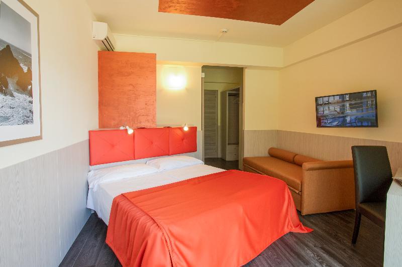 Sole Hotel 3*